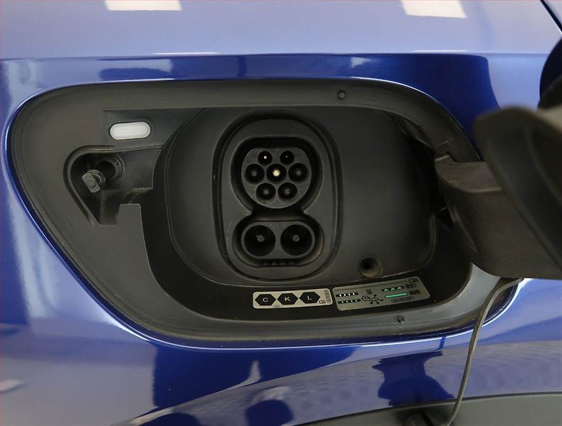 Volkswagen ID.5 (2023) Pro Perf. (82 kWh), SoH 93% - fotka 31 z 32
