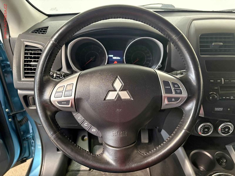 Mitsubishi ASX (2011) 1.8Di-D 4x4, ČR, Xenon - fotka 14 z 14