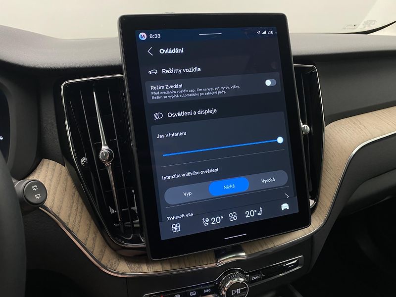 Volvo XC60 T6 AWD RECHARGE DARK PLUS CZ - fotka 52 z 67