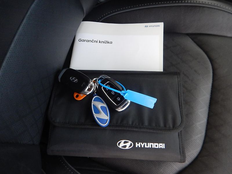 Hyundai i30 FASTBACK, 1.4 GDi TURBO, AUT - fotka 31 z 35