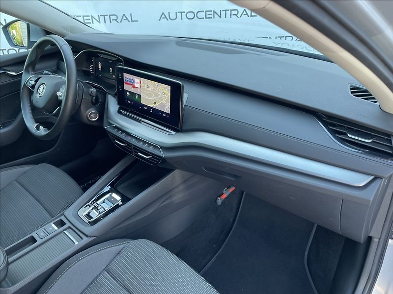 Škoda Octavia 1,0 TSi,81kW,E-Tec,STYLE,STK 6 - fotka 19 z 24