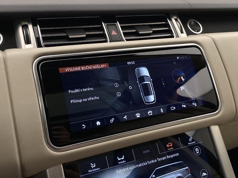 Land Rover Range Rover 4.4 SDV8 VOGUE AWD REZERVACE - fotka 55 z 57