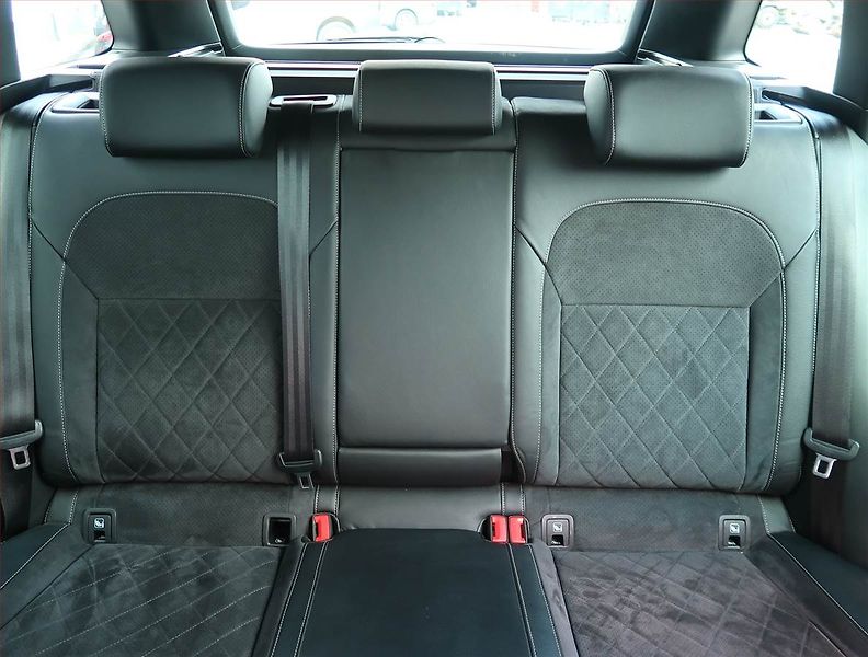 Škoda Superb (2019) Sportline 2.0 TDI - fotka 10 z 25