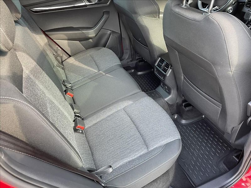 Škoda Karoq 2,0 TDI 110KW DSG 4X4 STYLE - fotka 25 z 29