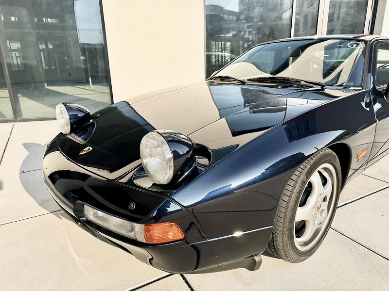 Porsche 928 (1992) GTS - fotka 7 z 65