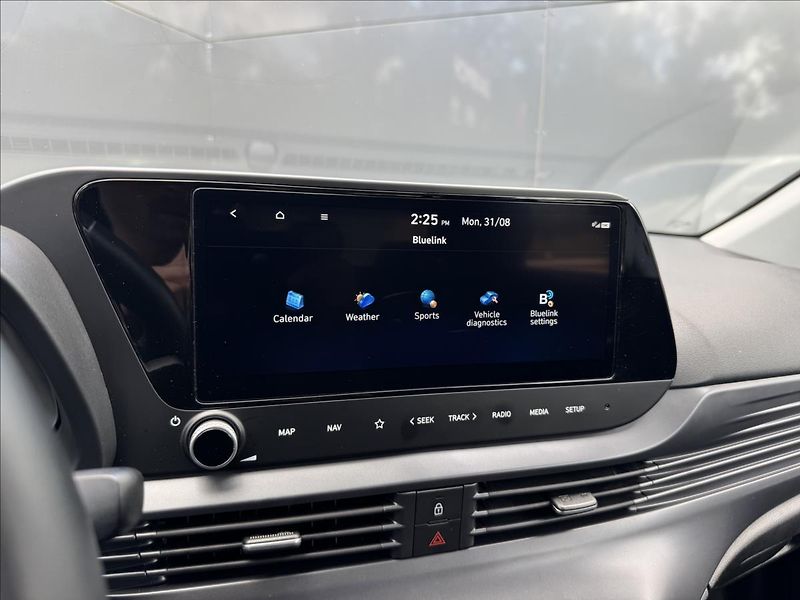 Hyundai i20 1,2 i WAVE ZÁRUKA ČR DPH - fotka 23 z 26
