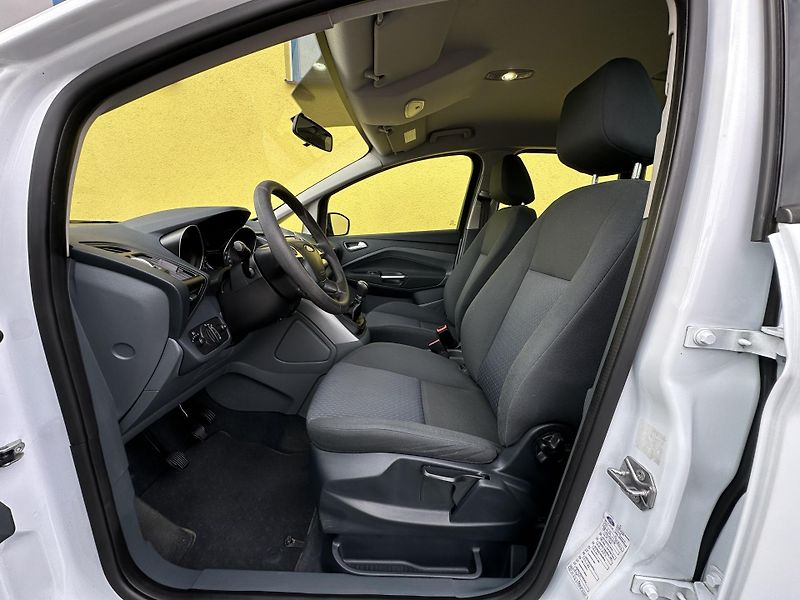 Ford C-MAX (2012) 1.6/77kW *KLIMA* ČR  - fotka 7 z 28
