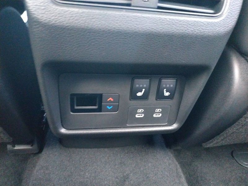 Nissan X-Trail E-POWER e-4ORCE TEKNA SKLADEM - fotka 16 z 31