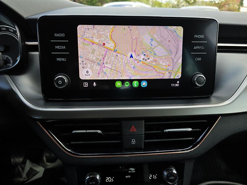Škoda Scala 1.0TSI 70KW STYLE+ FULL LED ČR - fotka 21 z 37