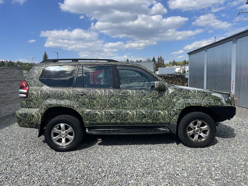 Toyota Land Cruiser 3.0TD 4x4 170PS AUT VÝBAVA !!! - fotka 13 z 180