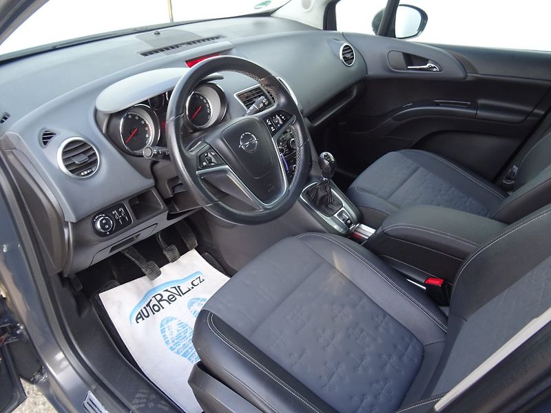 Opel Meriva (2013) 1.4i,88kW,S.kniha,tažne,klima - fotka 7 z 24