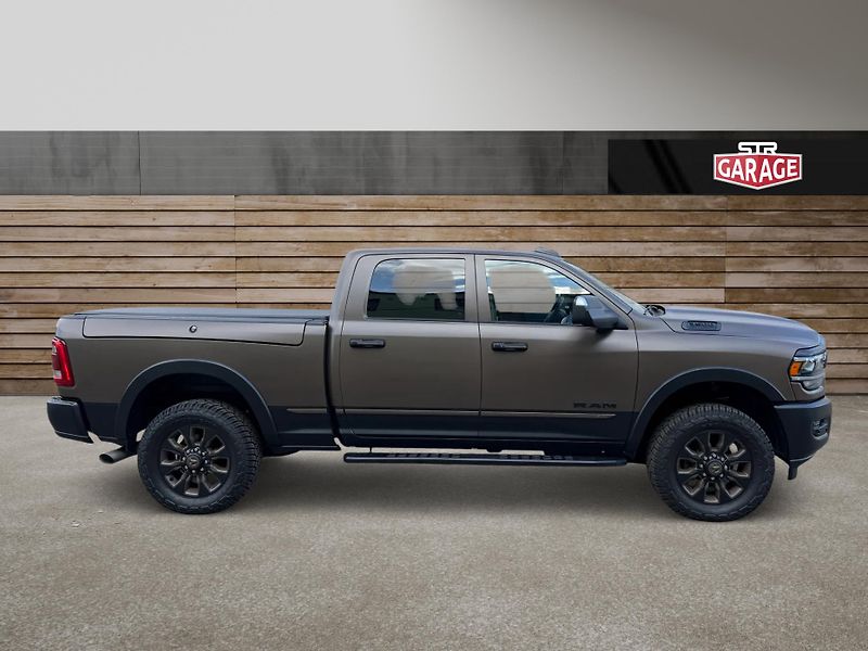 Dodge RAM (2022) +3500+CUMMINS+LIMITED CUSTOM+ - fotka 2 z 26