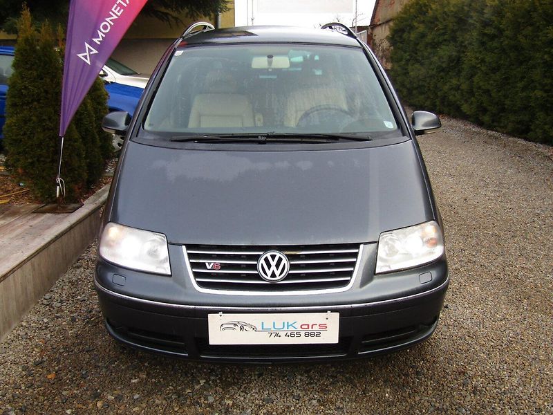 Volkswagen Sharan (2008) 2.8 V6  150kW  4MOTION BUSSINE - fotka 6 z 38
