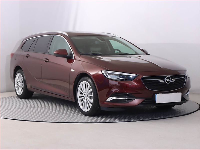 Opel Insignia (2018) 2.0 Turbo 4x4, 4X4, Automat - fotografie inzerátu