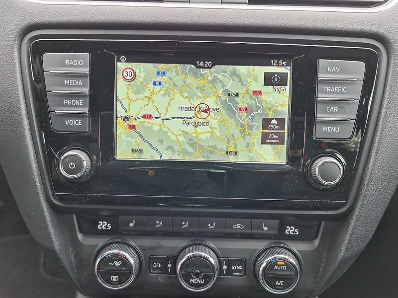 Škoda Octavia RS  2.0 TDI 135kw - fotka 18 z 25