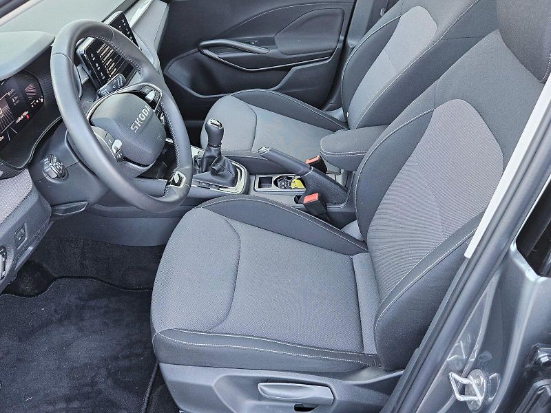 Škoda Fabia (2025) SELECTION TSI 70/1.0 M5F - fotka 14 z 26