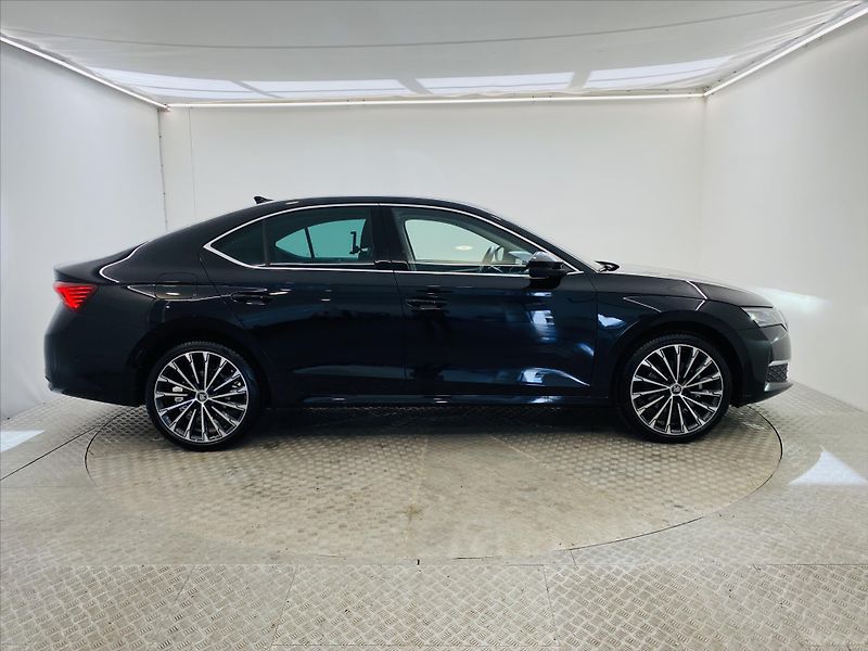Škoda Octavia 2,0 TDI 110kW DSG Exclusive Se - fotka 26 z 28