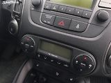 Hyundai ix35 2.0D4X4,70KM,MAX VÝBAVA,KRÁSNÝ - náhled 16