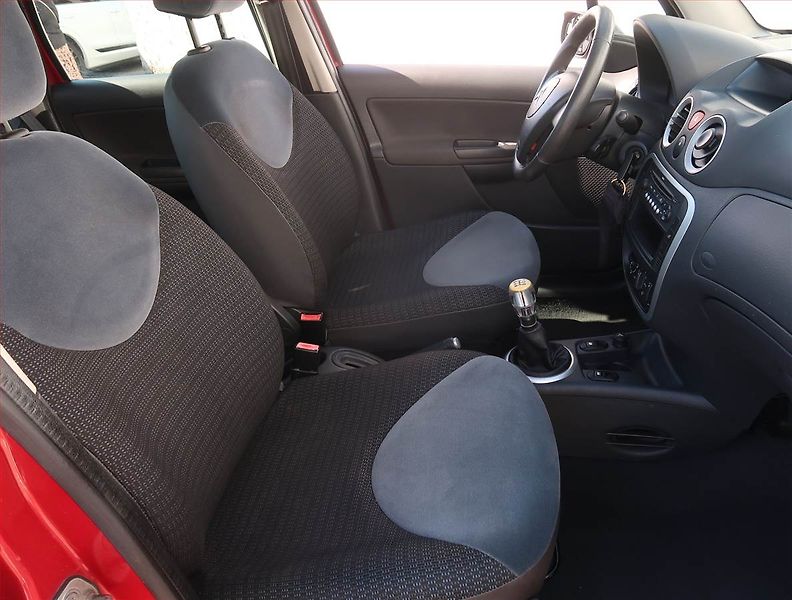 Citroën C3 (2007) 1.1 i, po STK, jezdí výborně - fotka 9 z 15