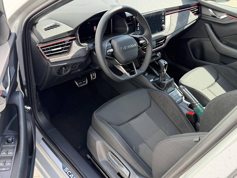 Škoda Scala (2026) Dynamic 7DSG 1,0TSI - fotka 3 z 6