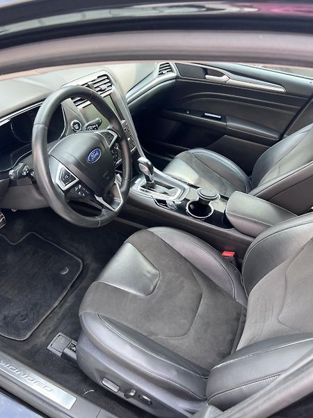 Ford Mondeo (2015) 2.0 TDCi 4×4, Titanium, ČR sv. - fotka 5 z 22