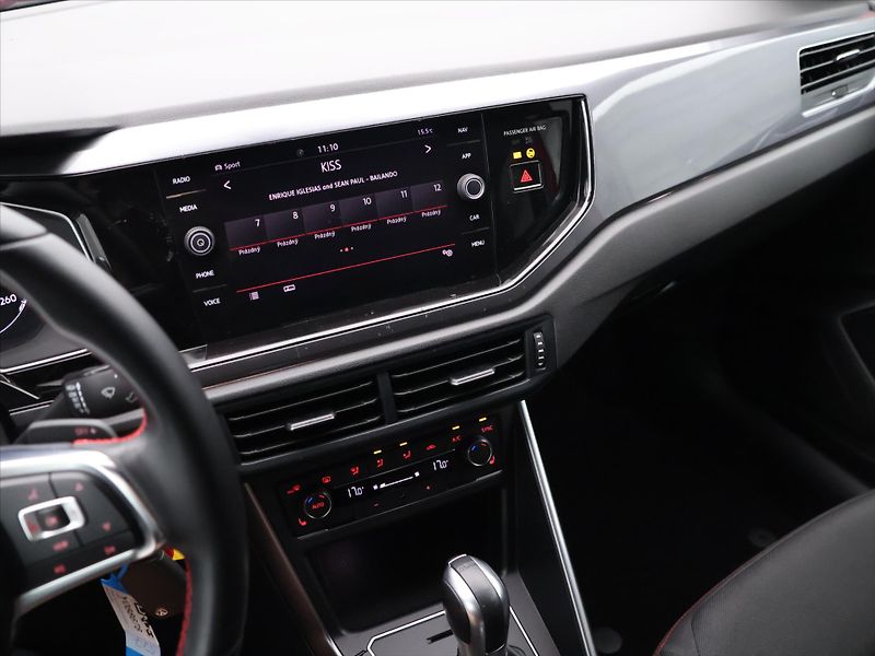 Volkswagen Polo 2,0 TSI GTI 147kW DSG LED Beat - fotka 20 z 33