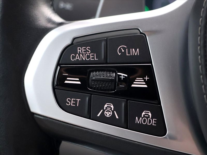 BMW Řada 8 3,0 840i 245kW Gran Coupe DPH - fotka 27 z 49