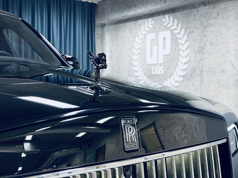 Rolls-Royce Cullinan (2026) Black*Bad*SHOOTING STARS*TIFFA - fotka 7 z 49