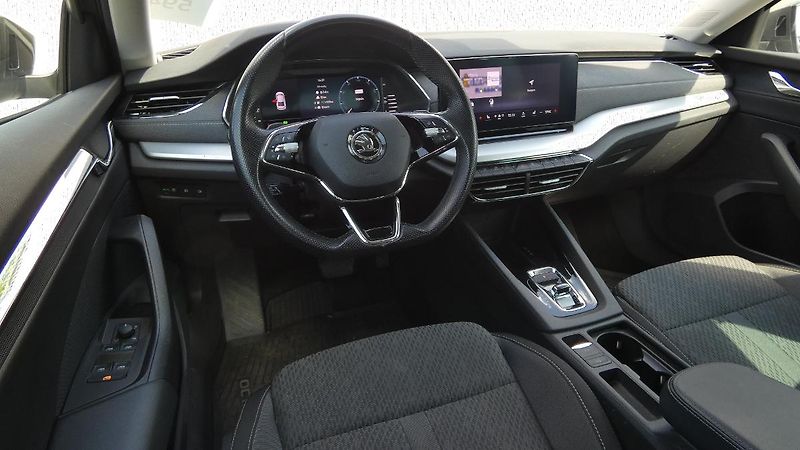 Škoda Octavia 2,0 TDI 85kW Style DSG - fotka 5 z 26
