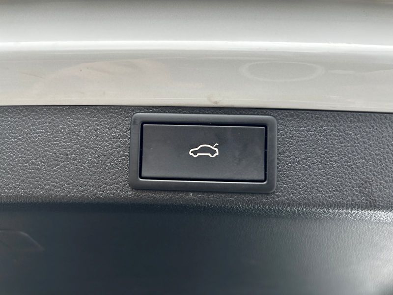 Škoda Octavia (2024) Combi 2.0 TDI 147kW DSG 4x4 RS - fotka 30 z 35