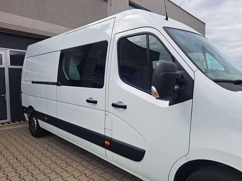 Renault Master (2017) 2.3 DCI L3H2, 7 míst, ZÁRUKA - fotka 4 z 33