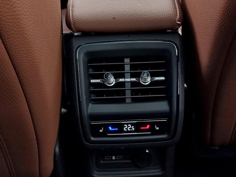 Škoda Kodiaq (2024) Exclusive Selection 2,0 tdi 14 - fotka 37 z 50