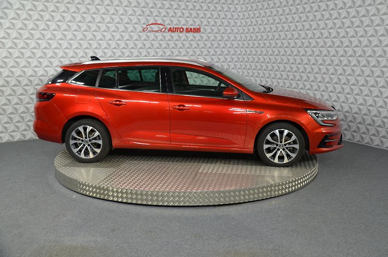 Renault Mégane (2023) E-Tech Electric GT 1.6PHEV Tec - fotka 4 z 18