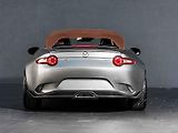Mazda MX-5 Spyder.