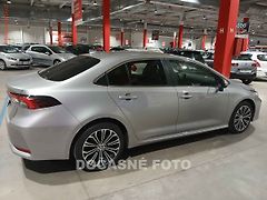 Toyota Corolla (2021) 1.6i, ČR, servis.kniha, LED - fotografie inzerátu