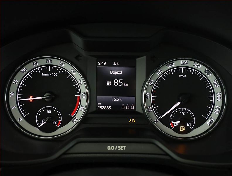 Škoda Octavia (2017) Style 2.0 TDI, Serv.kniha - fotka 9 z 18