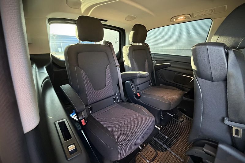Mercedes-Benz Třídy V (2019) V 250d 4Matic Avantgarde Lang - fotka 21 z 45