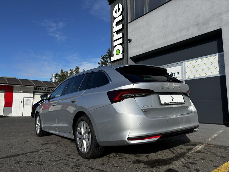 Škoda Octavia (2025)  Combi Top Selection 1.5 TSI - fotka 5 z 12