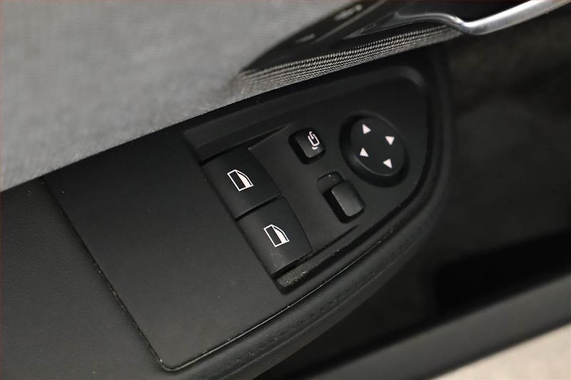 BMW i3 (2021) 120Ah BEV, SoH 91% - fotka 18 z 26