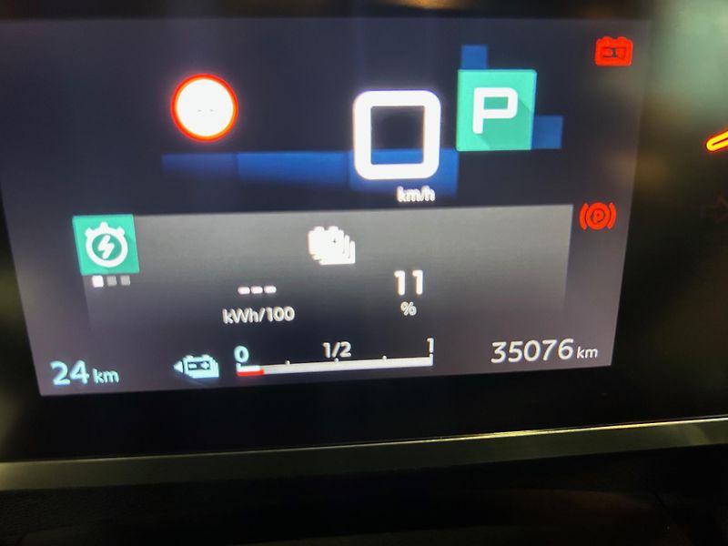 Citroën ë-C4 (2023) - fotka 24 z 33