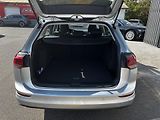 Volkswagen Golf Variant (2024)  Life 1.5 eTSI - náhled 12