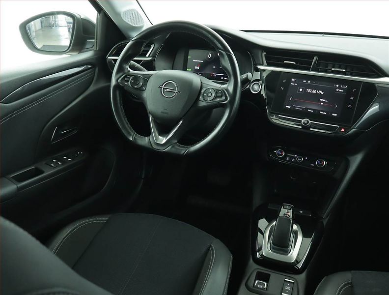 Opel Corsa (2021) 50 kWh, SoH 90%, Automat - fotka 7 z 18