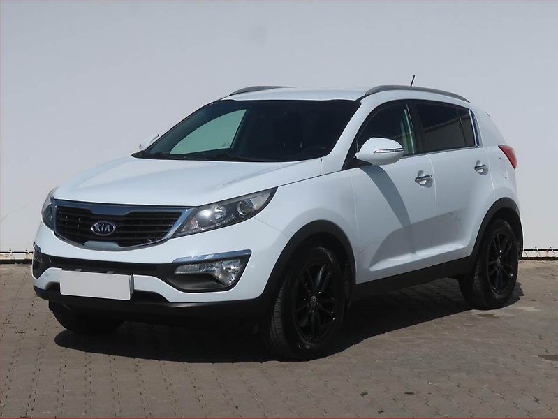 Kia Sportage (2013) 1.7 CRDi, Serv.kniha, Tempomat - fotka 2 z 15