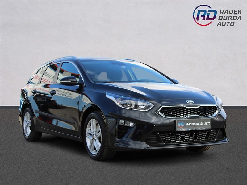 Kia Ceed 1,4 T-GDI  ČR,1.MAJ,EXCLUSIVE - fotka 3 z 33