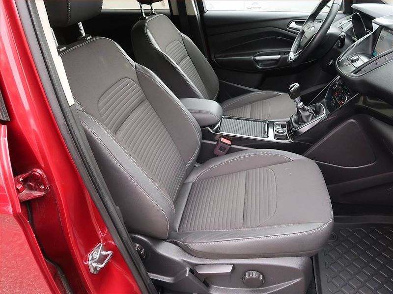 Ford Kuga (2018) 1.5 EcoBoost, Serv.kniha, Kůže - fotka 9 z 22