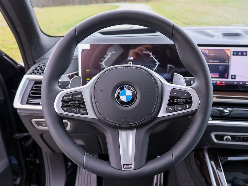 BMW X7 3,0 xDrive40d Mpacket - fotka 26 z 46