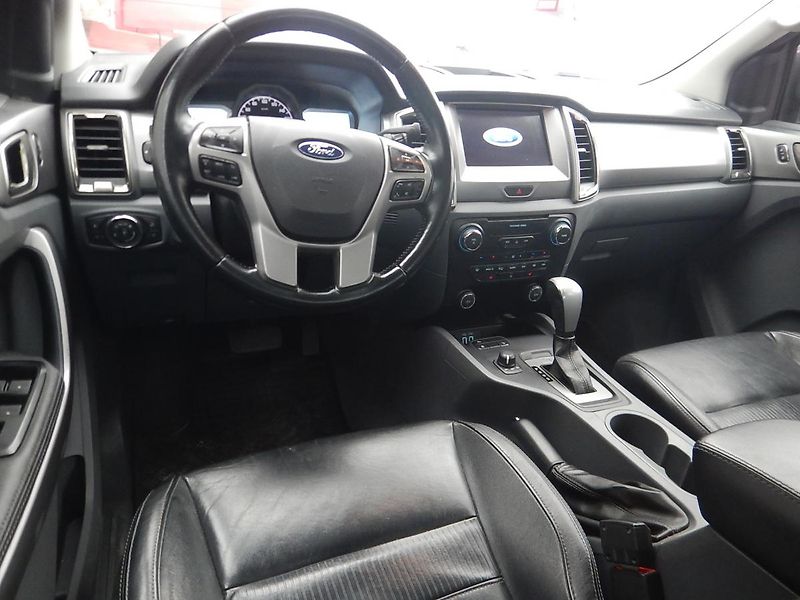 Ford Ranger 2.2 TDCi LIMITED 4x4 AUTOMAT - fotka 12 z 36