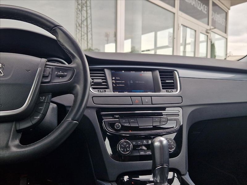 Peugeot 508 1,6 d 88kW KAMERA PANORAMA - fotka 25 z 37