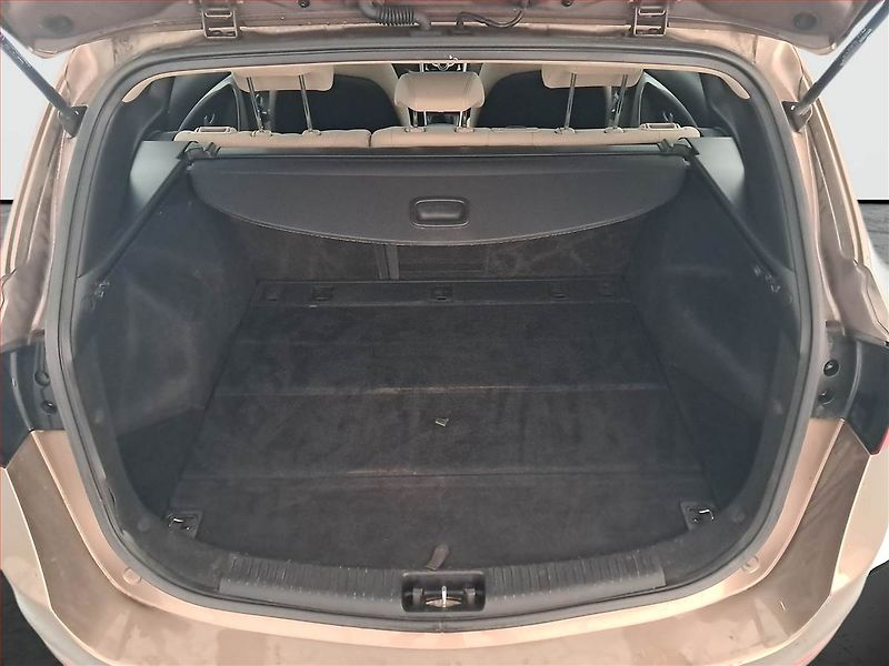 Hyundai i30 (2014) 1.6 GDI, Tempomat - fotka 14 z 17