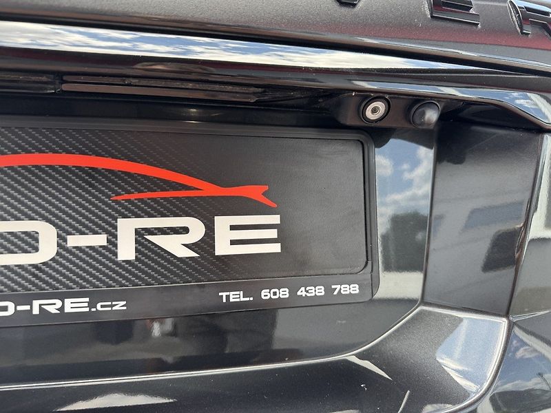 Land Rover Range Rover (2018) 4.4SDV8 Autobiography Vzduch - fotka 40 z 50